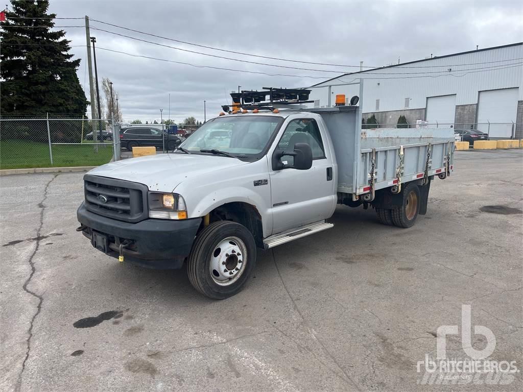 Ford F-450 SD Platformas/izkraušana no sāniem