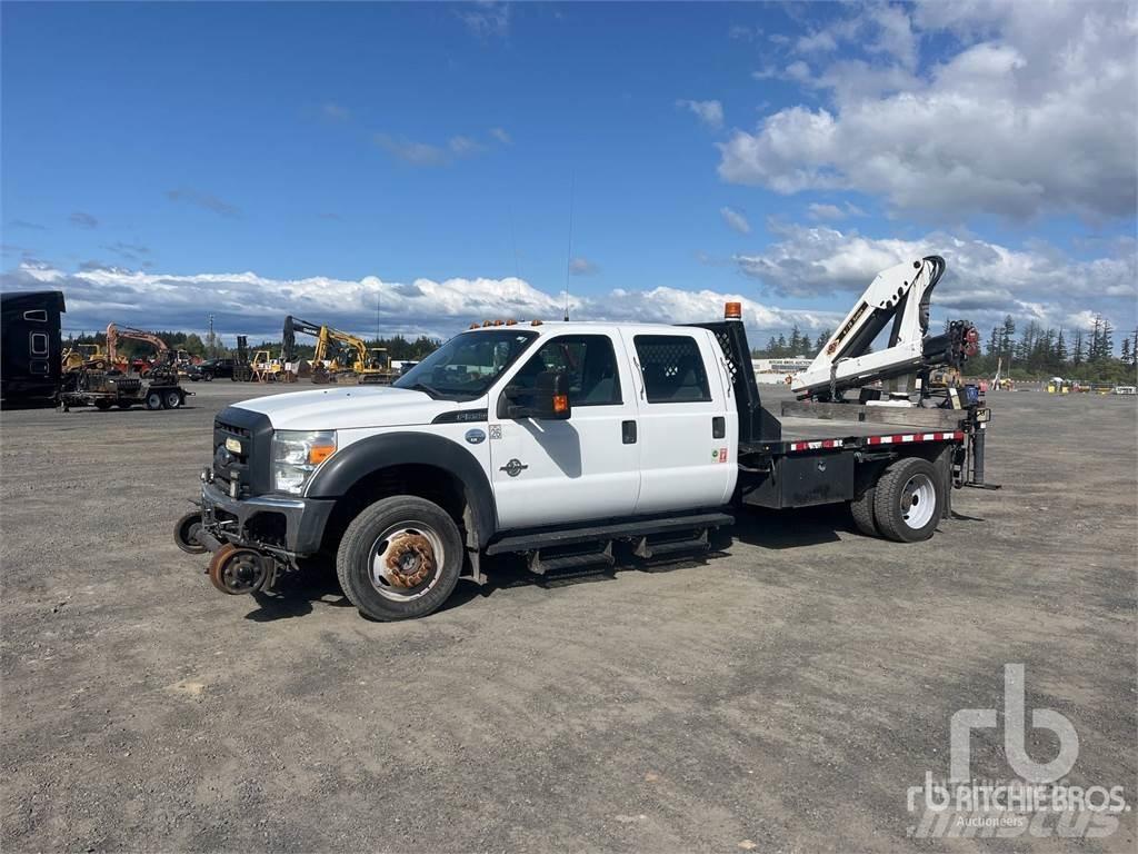 Ford F-550 Smagās mašīnas ar celtni