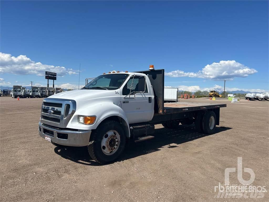Ford F-650 Platformas/izkraušana no sāniem