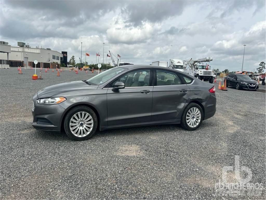 Ford FUSION Automašīnas