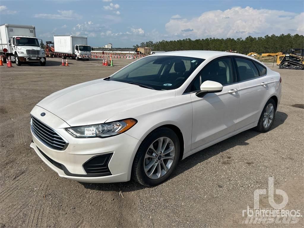 Ford FUSION SE Automašīnas