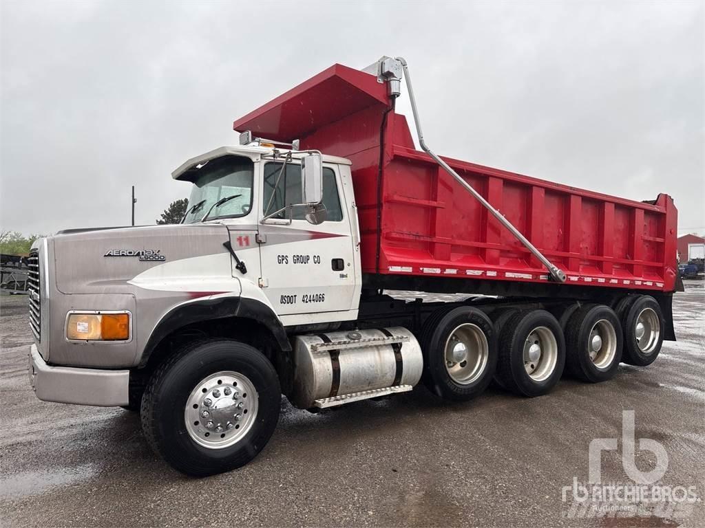 Ford L9000 Pašizgāzējs