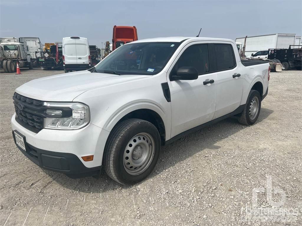 Ford MAVERICK Vieglais kravas automobilis/izkraušana no sāniem
