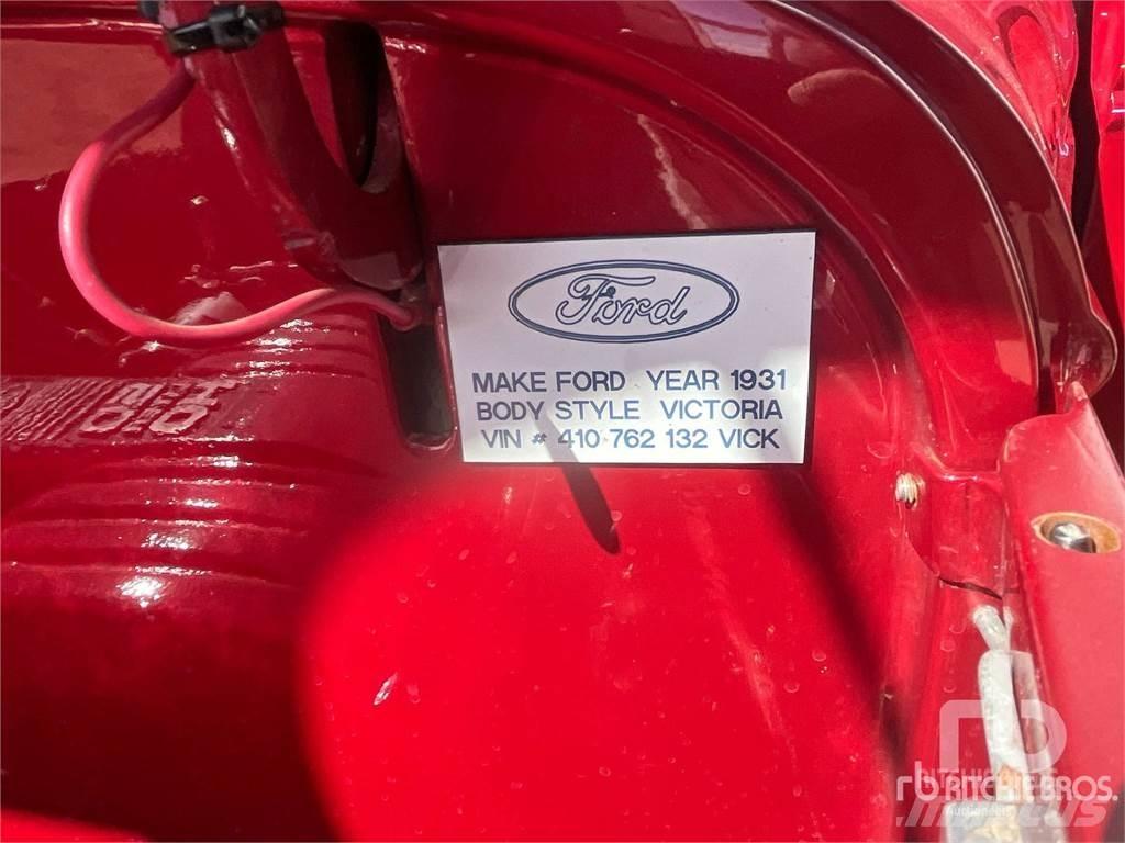 Ford VICTORIA Automašīnas
