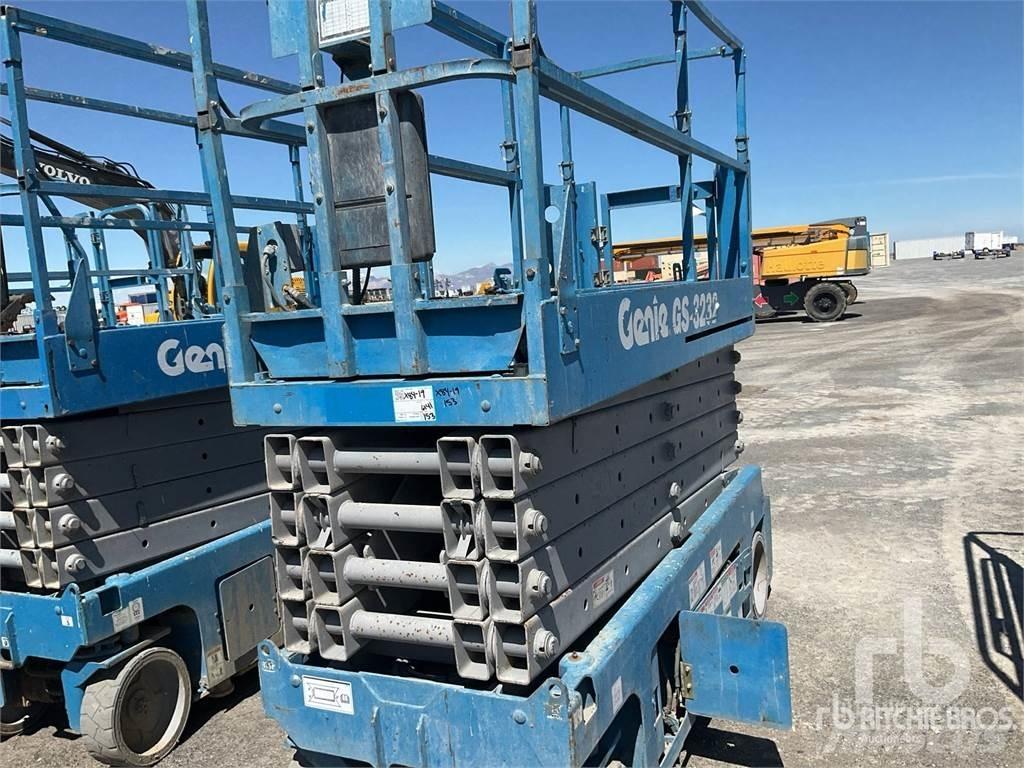 Genie GS-3232 Šķerveida pacēlāji