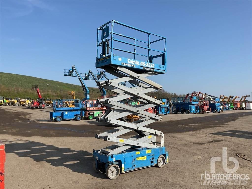 Genie GS3232 Šķerveida pacēlāji