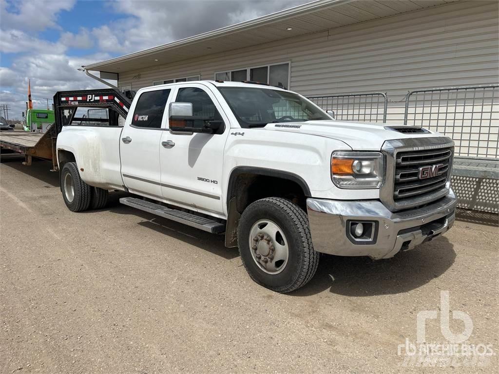 GMC 3500 Vieglais kravas automobilis/izkraušana no sāniem