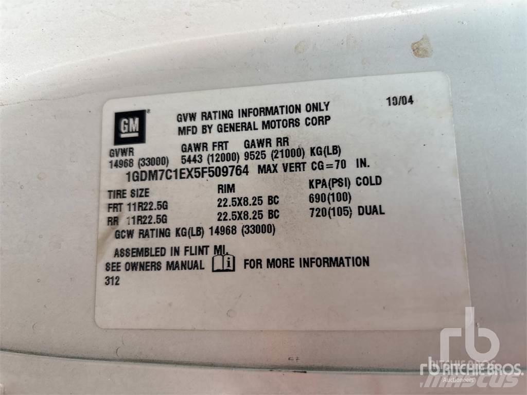 GMC C7500 Pacēlājplatformas - piekabes