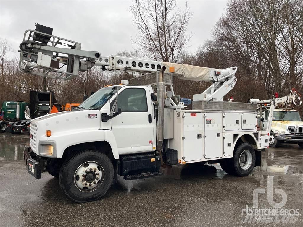 GMC C8500 Pacēlājplatformas - piekabes