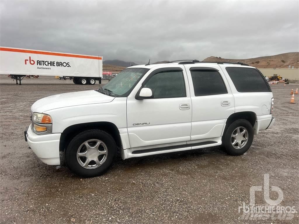 GMC DENALI Vieglais kravas automobilis/izkraušana no sāniem