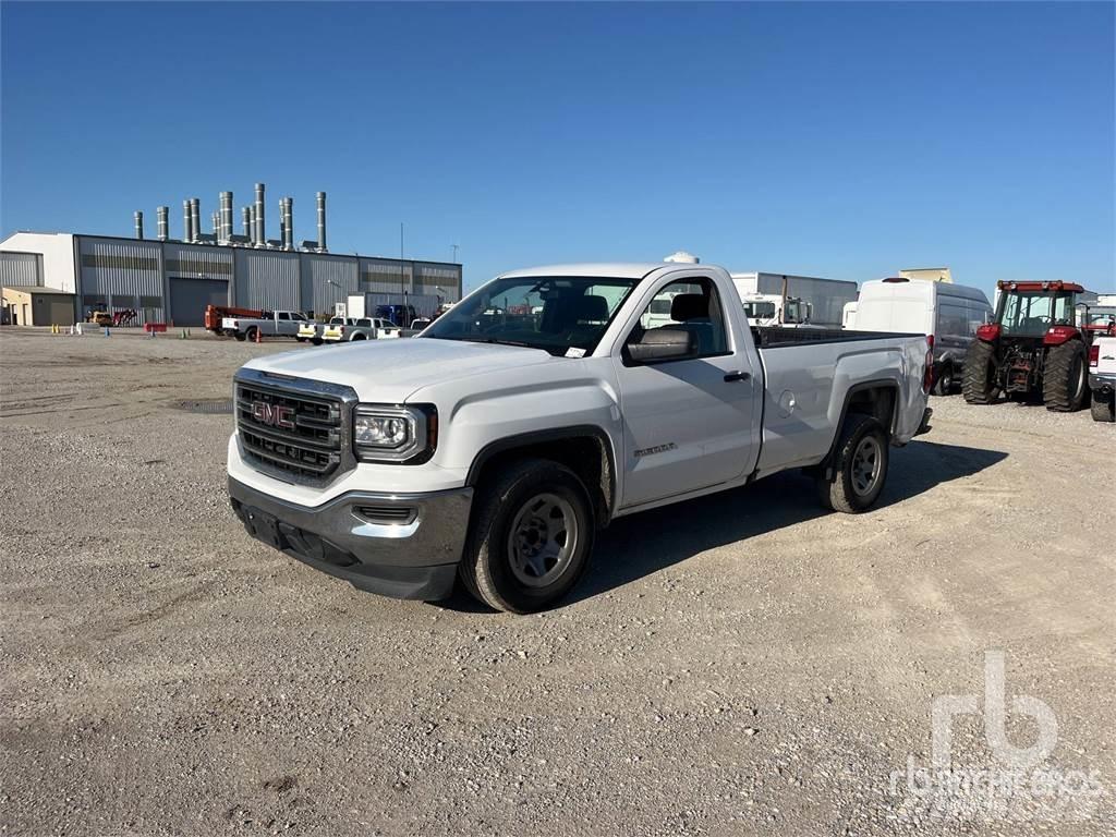 GMC SIERRA 1500 Vieglais kravas automobilis/izkraušana no sāniem