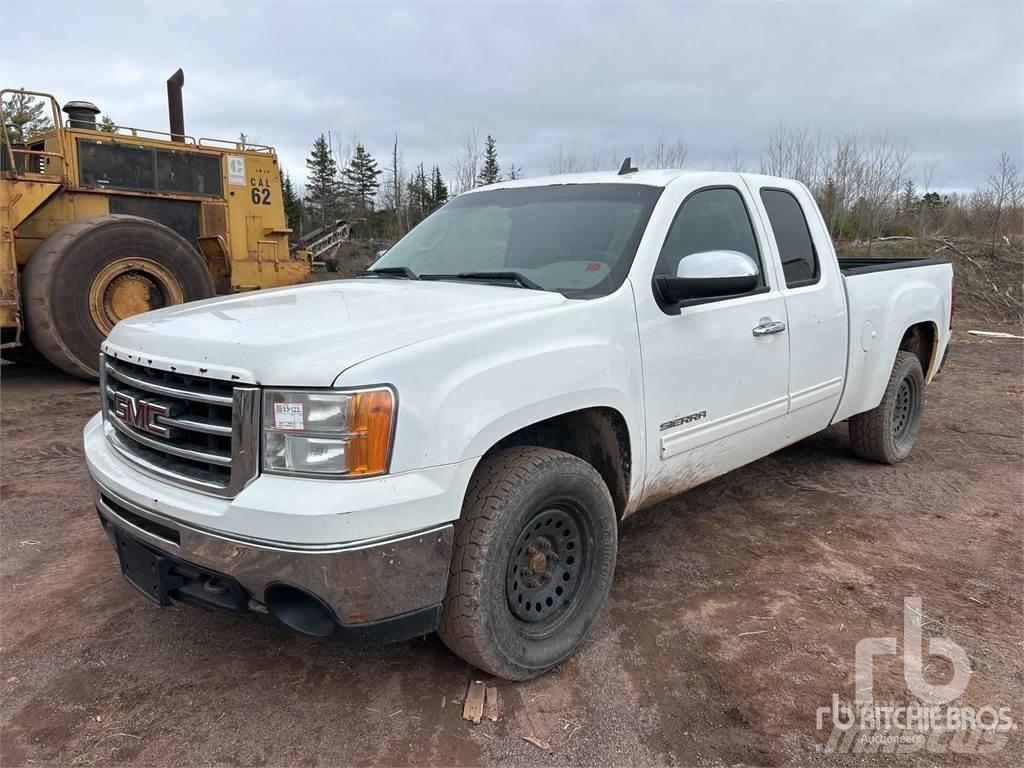 GMC SIERRA 1500 Vieglais kravas automobilis/izkraušana no sāniem