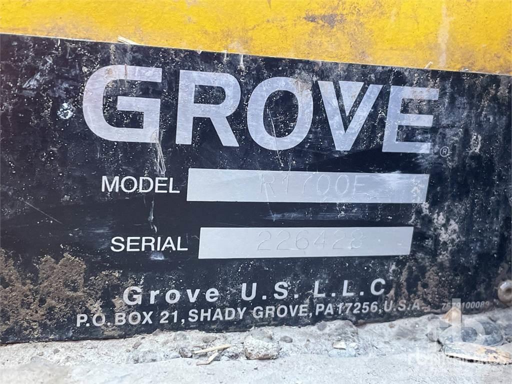 Grove RT700E Celtņi nelīdzenām virsmām
