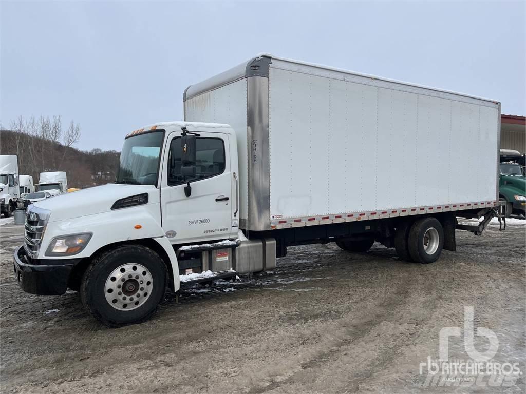 Hino 268 Preču pārvadāšanas furgoni