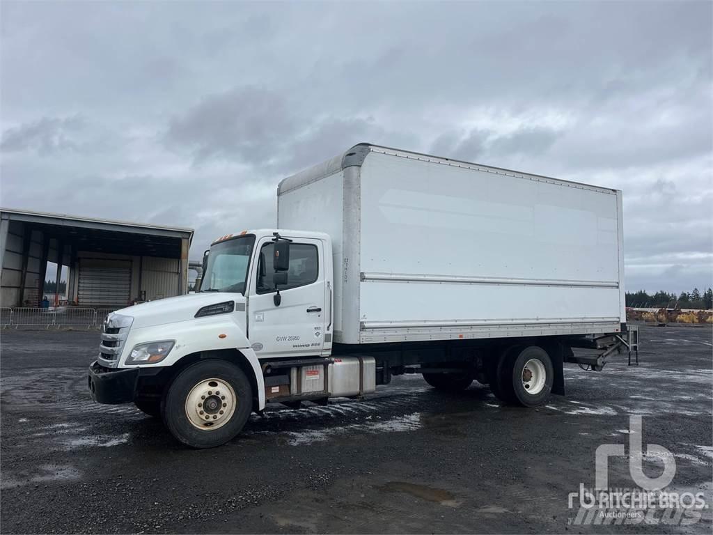 Hino 268 Preču pārvadāšanas furgoni
