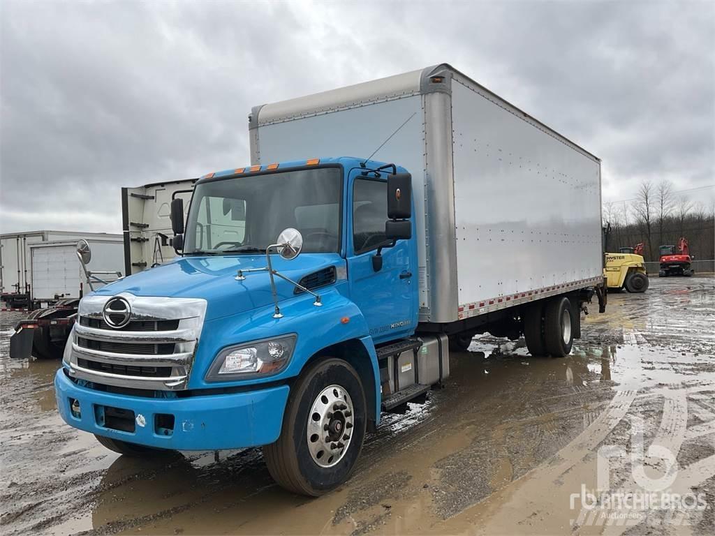 Hino 338 Preču pārvadāšanas furgoni