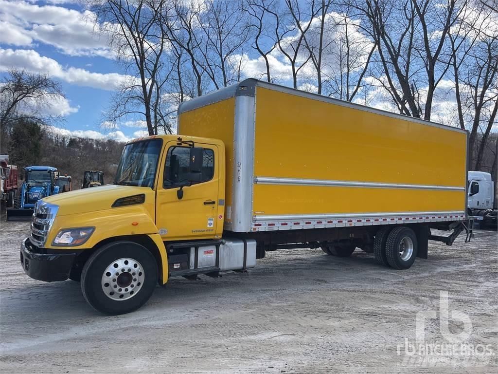 Hino 338 Preču pārvadāšanas furgoni
