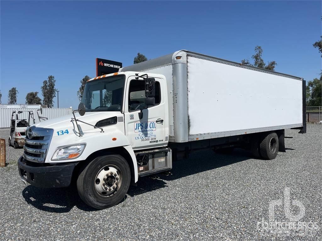 Hino 338 Preču pārvadāšanas furgoni