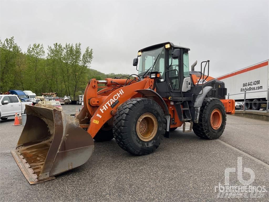 Hitachi ZW220-6 Iekrāvēji uz riteņiem