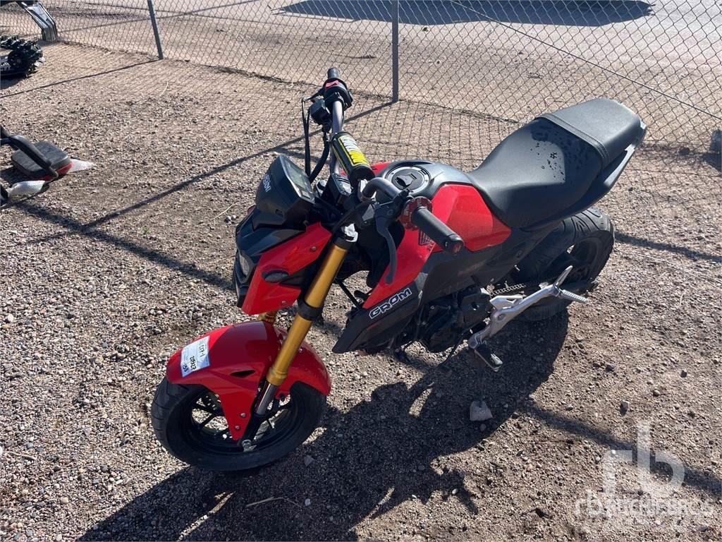 Honda GROM Automašīnas