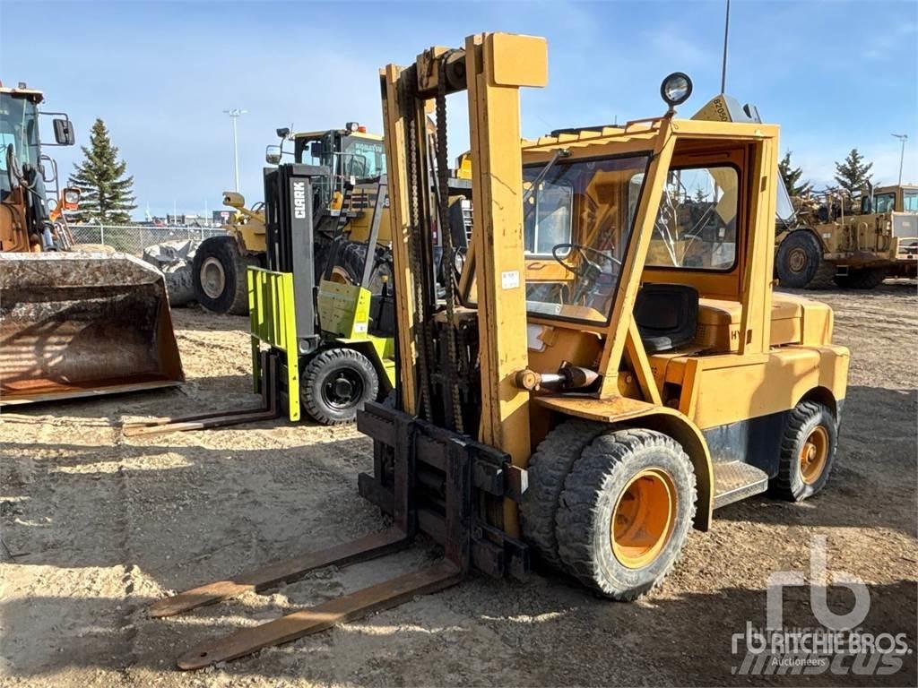 Hyster H90C Tehnika ar dīzeļa dzinēju