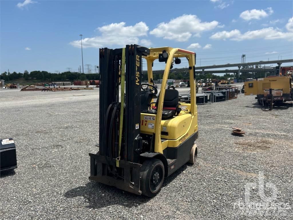 Hyster S50XM Tehnika ar dīzeļa dzinēju