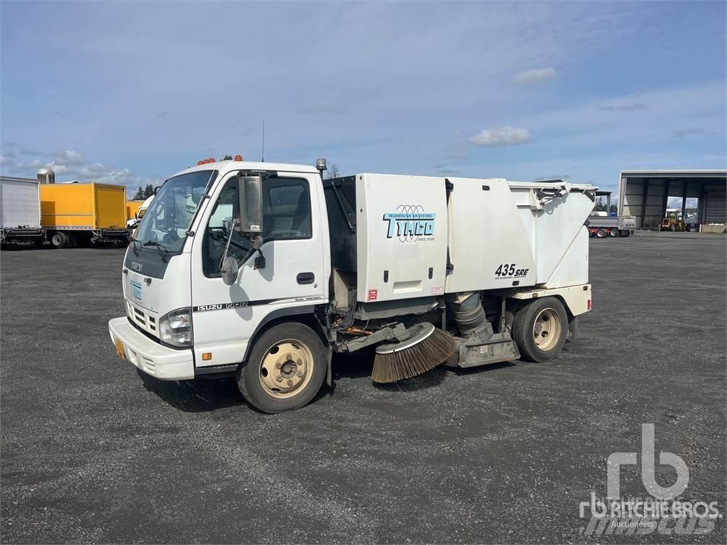 Isuzu NQR Ielu tīrāmās mašīnas