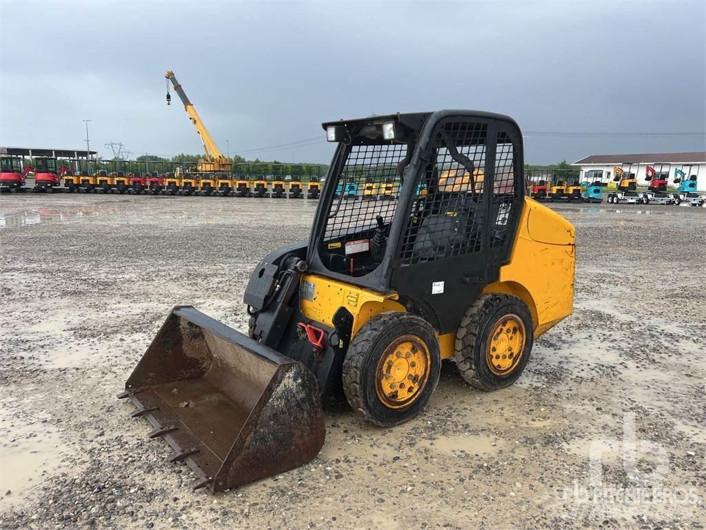 JCB ROBOT 160 Lietoti riteņu kompaktiekrāvēji