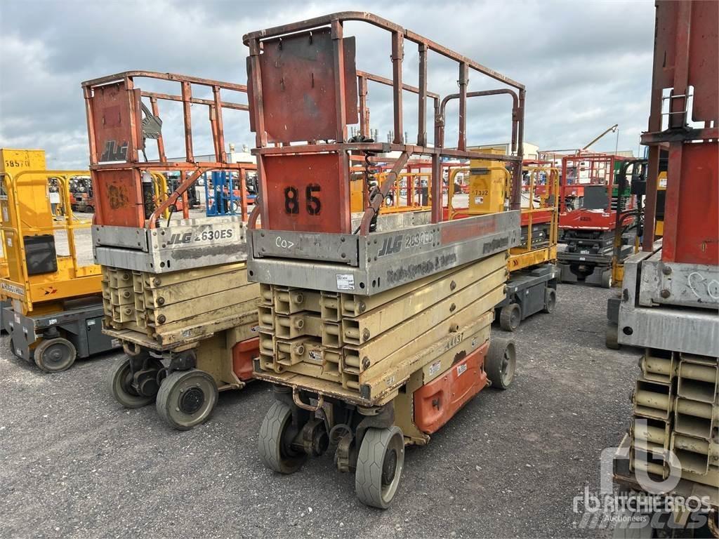 JLG 2630ES Šķerveida pacēlāji
