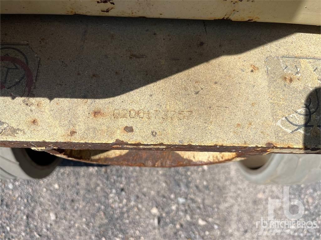 JLG 2630ES Šķerveida pacēlāji
