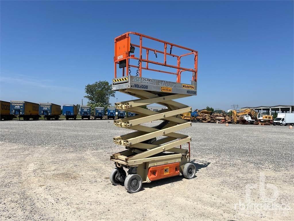 JLG 2630ES Šķerveida pacēlāji