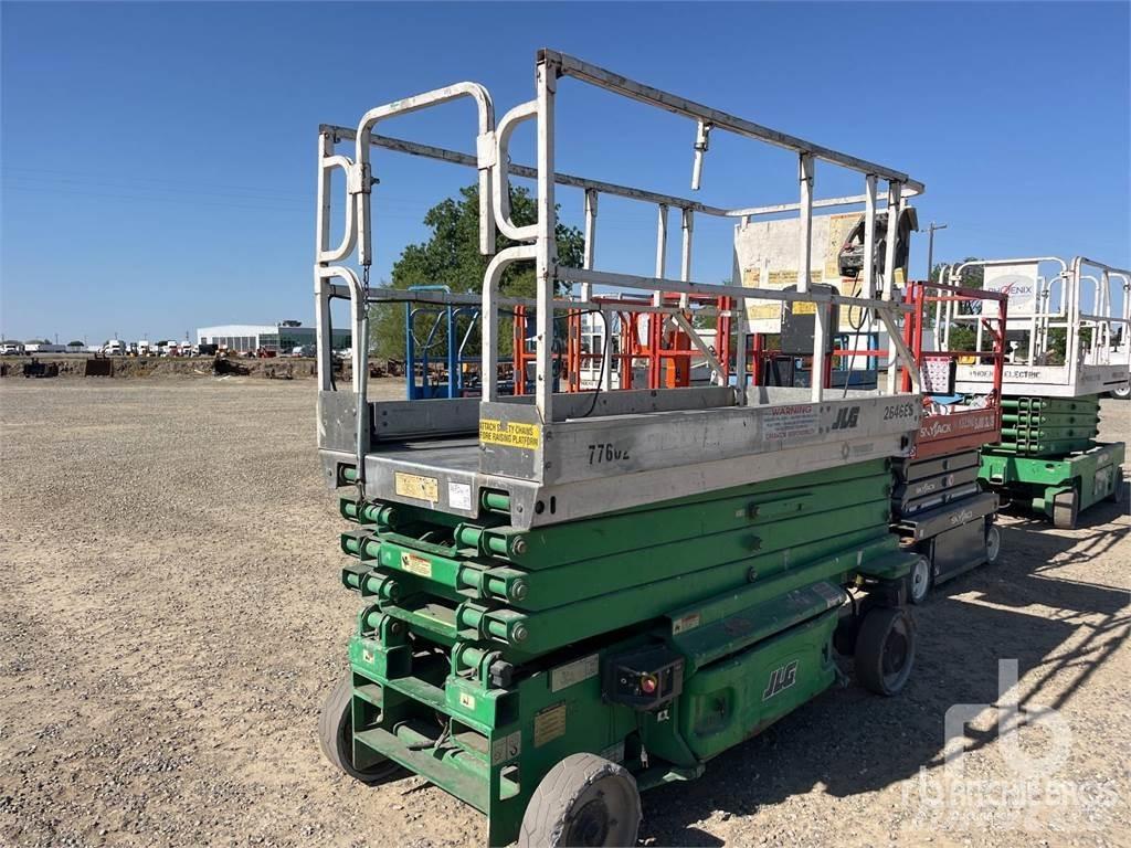 JLG 2646ES Šķerveida pacēlāji