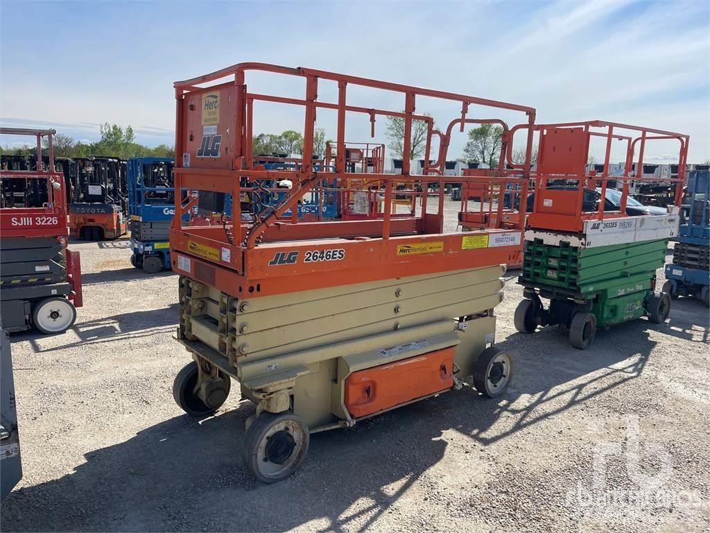 JLG 2646ES Šķerveida pacēlāji