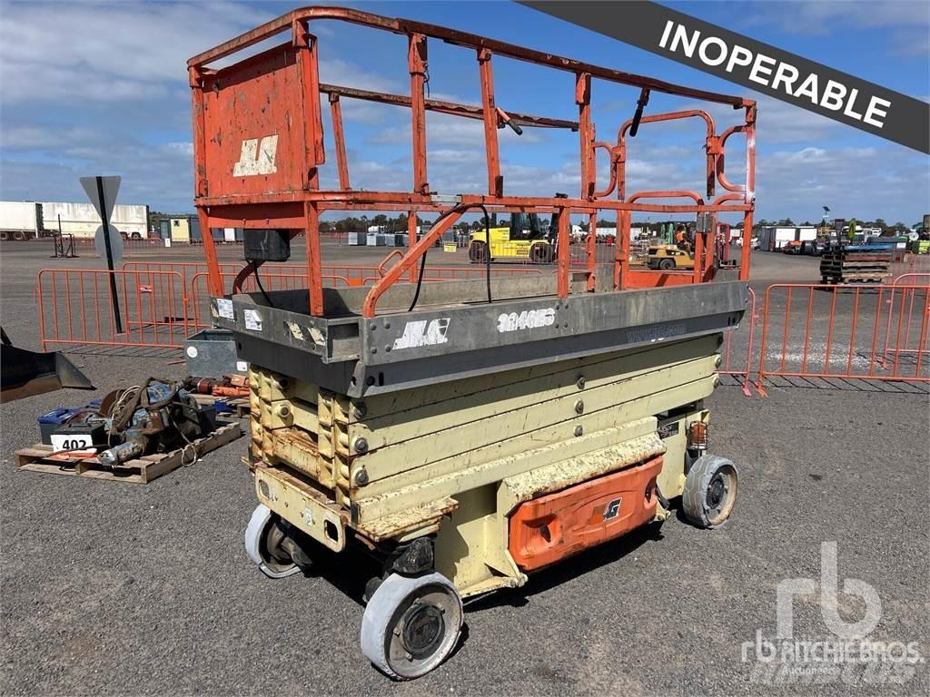 JLG 3246ES Šķerveida pacēlāji
