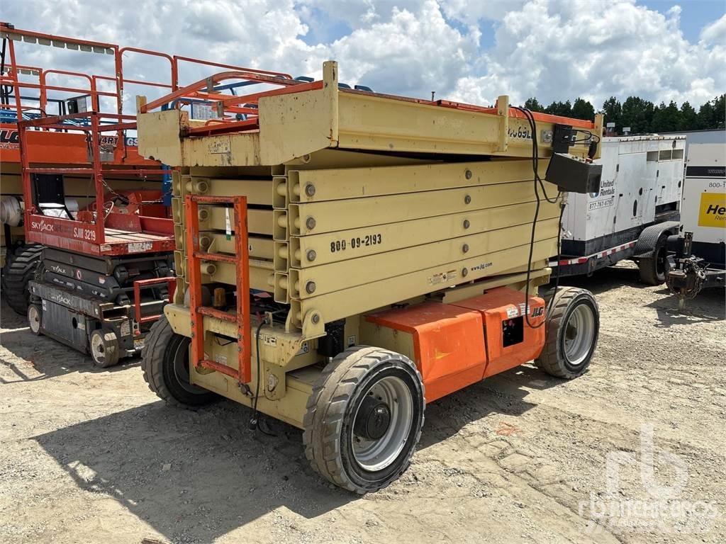 JLG 4069LE Šķerveida pacēlāji