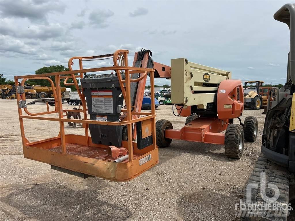 JLG 450AJ Strēles pacēlāji