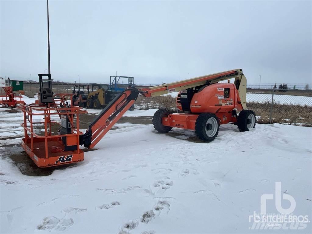 JLG 600AJ Strēles pacēlāji
