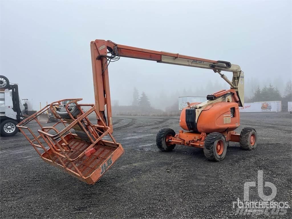 JLG 600AJ Strēles pacēlāji
