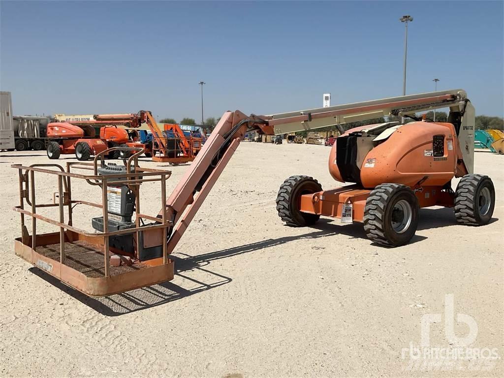 JLG 600AJ Strēles pacēlāji