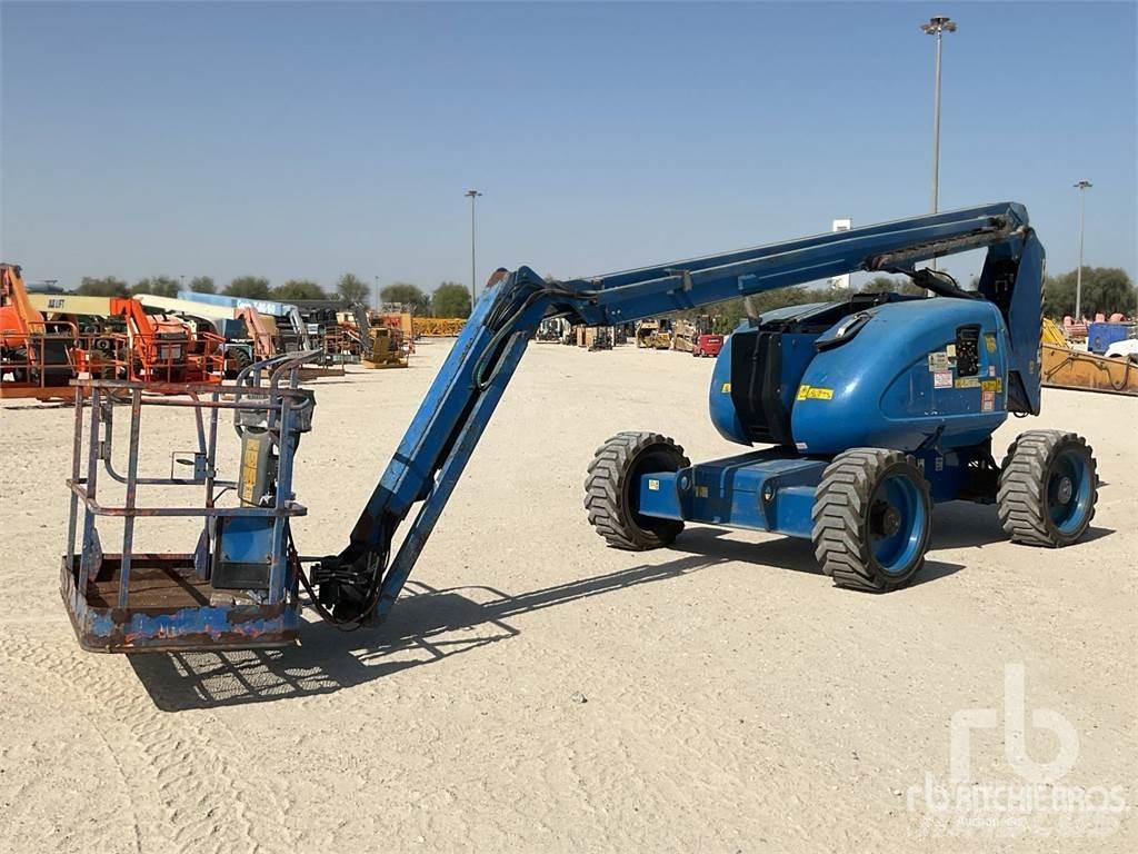 JLG 600AJ Strēles pacēlāji