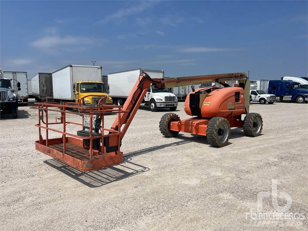 JLG 600AJ Strēles pacēlāji