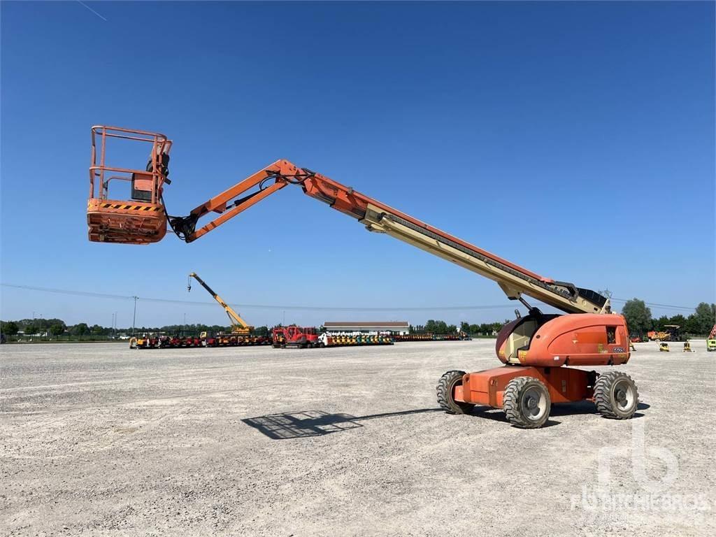 JLG 660SJ Strēles pacēlāji