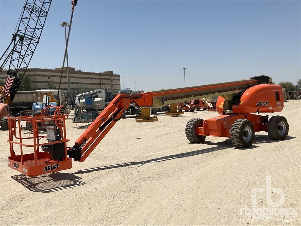 JLG 660SJ Strēles pacēlāji