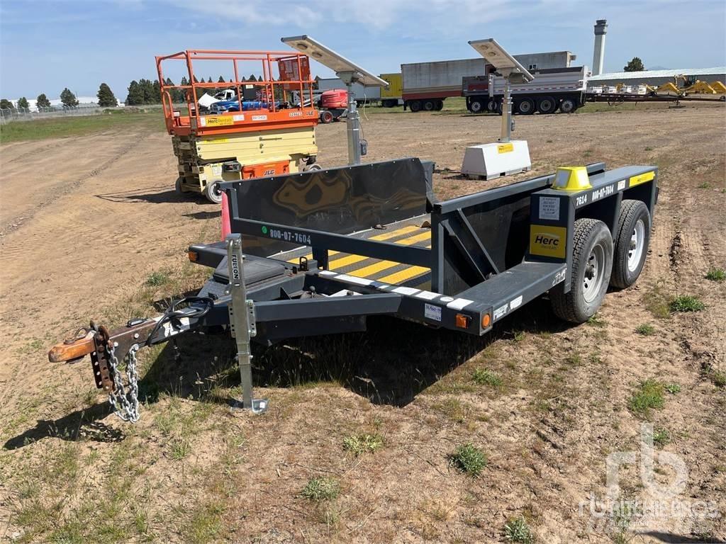 JLG 7614 Zemie treileri