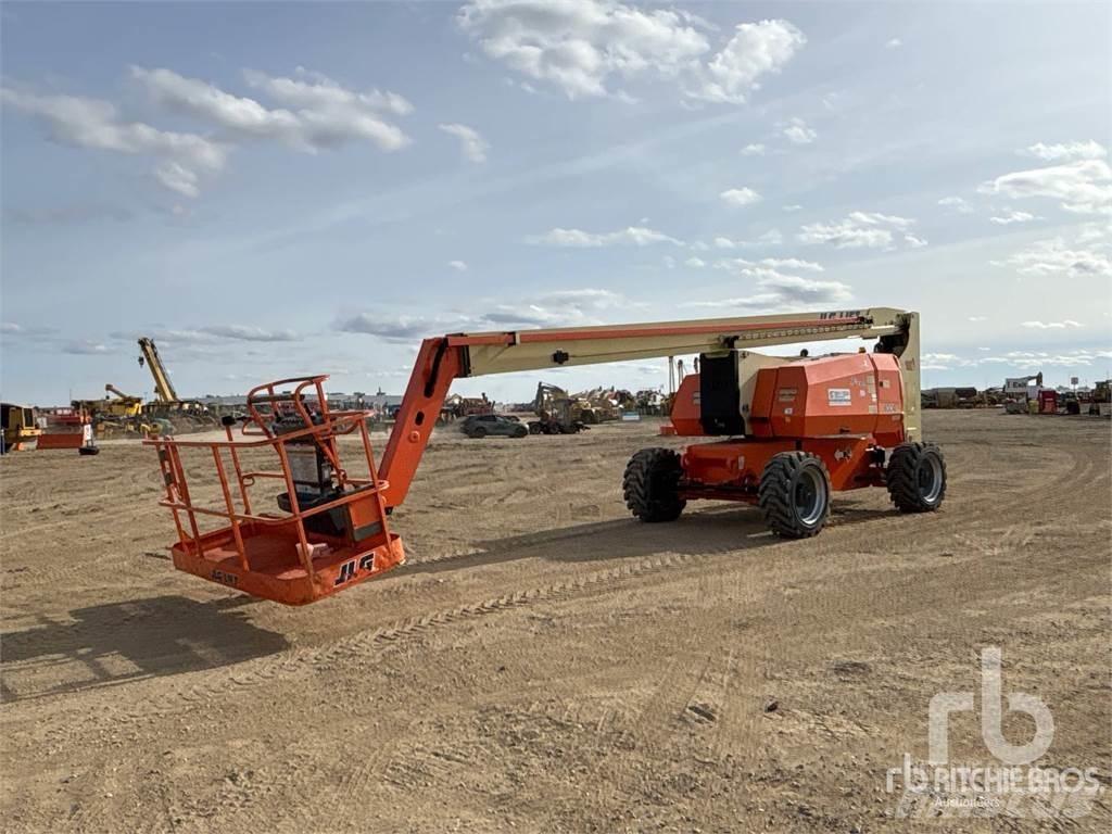 JLG 800A Strēles pacēlāji