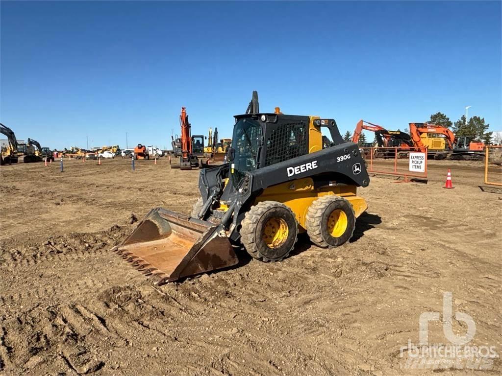 John Deere 330G Lietoti riteņu kompaktiekrāvēji