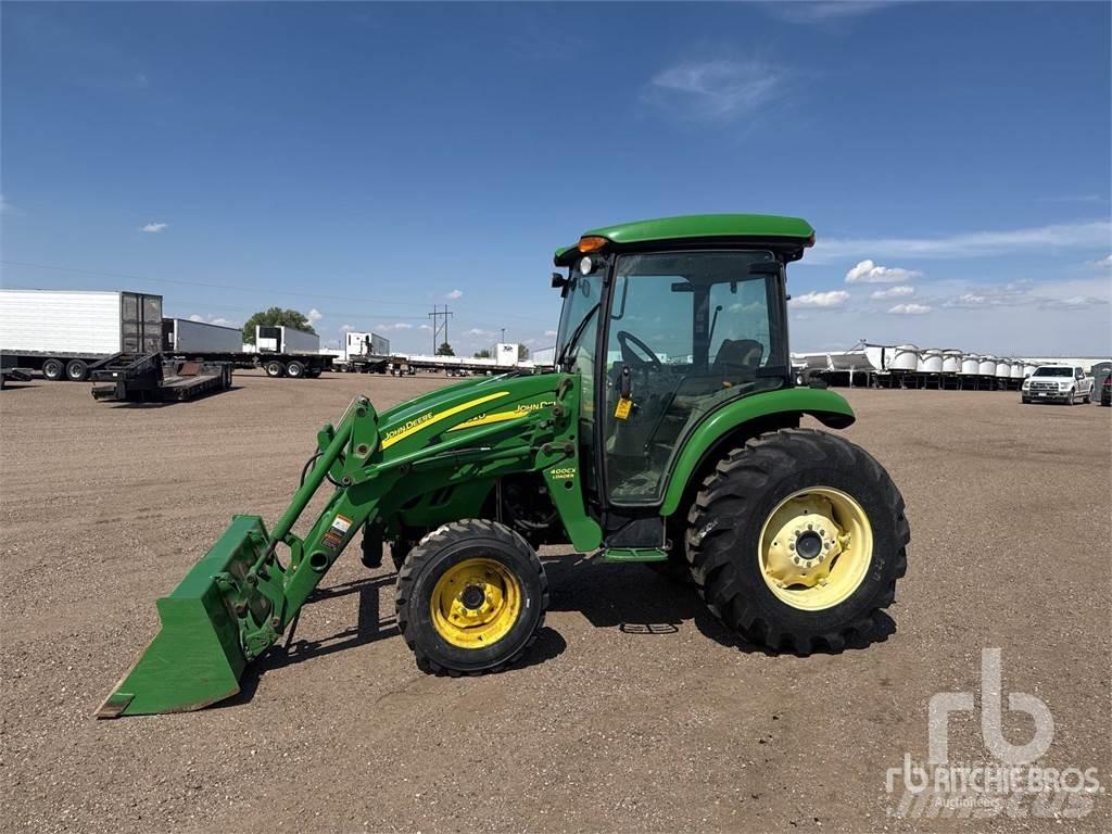 John Deere 4320 Kompaktie traktori