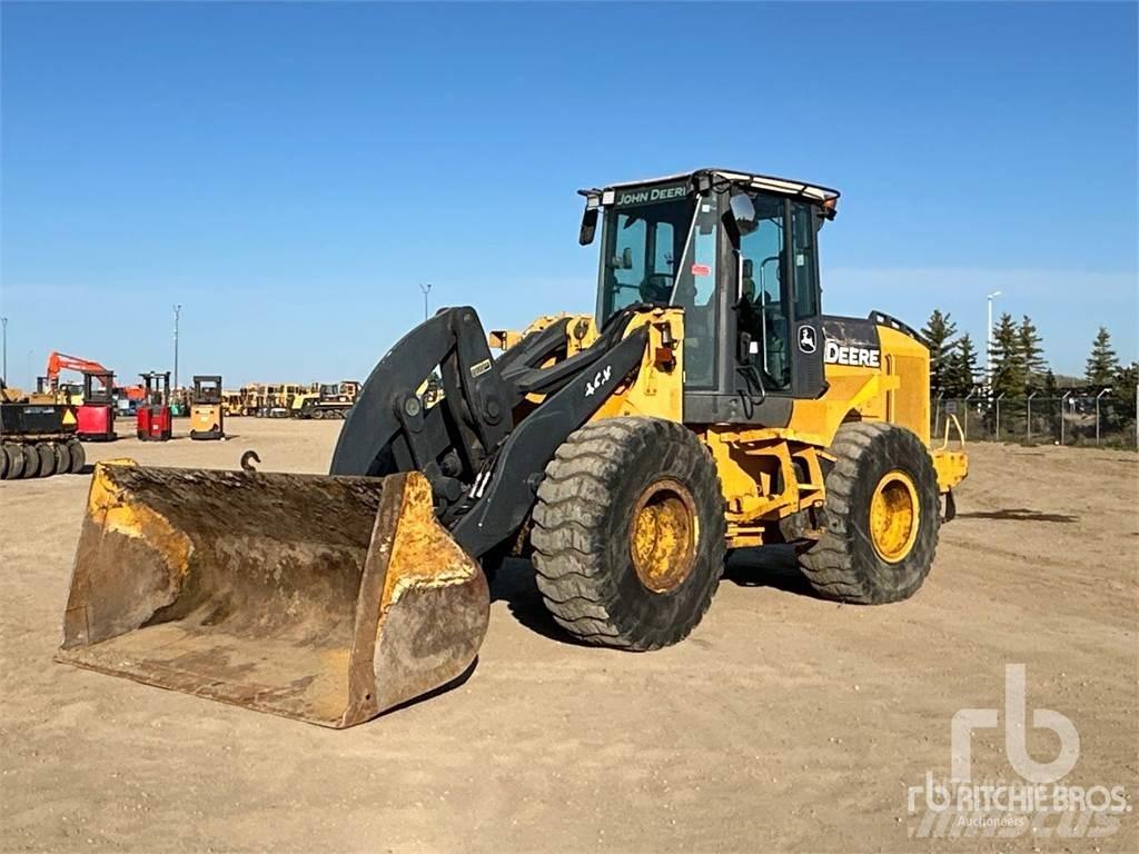John Deere 544K Iekrāvēji uz riteņiem