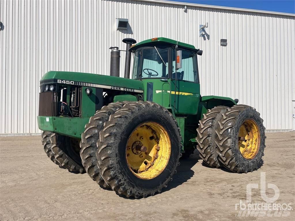 John Deere 8450 Traktori