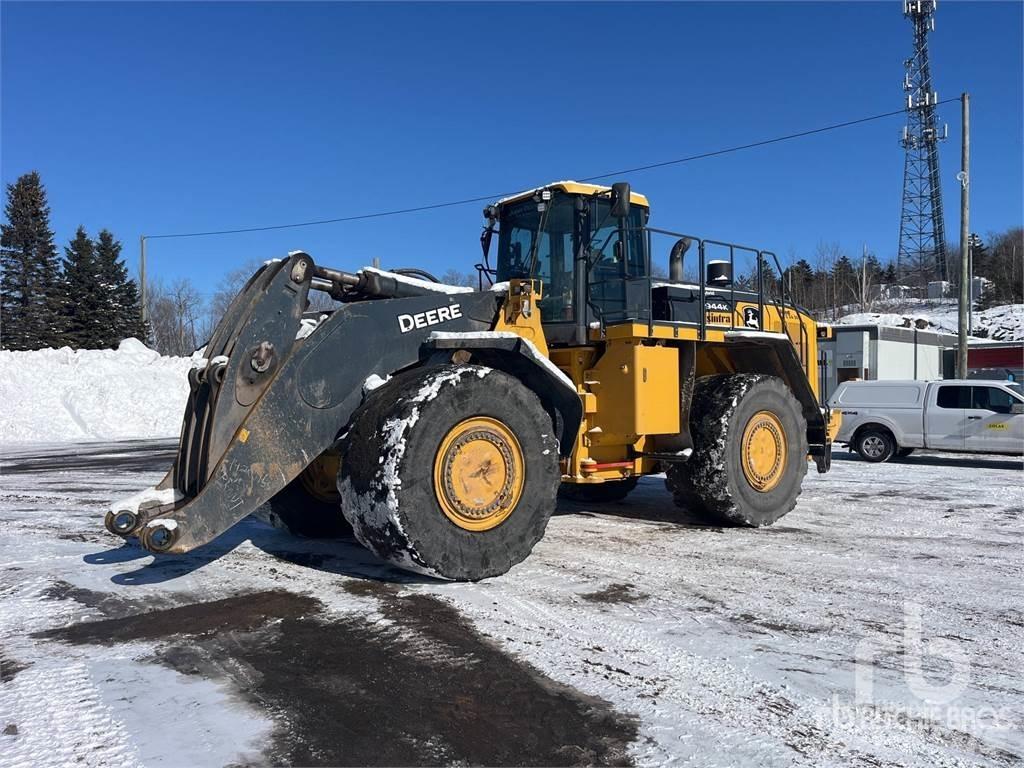 John Deere 944K Iekrāvēji uz riteņiem